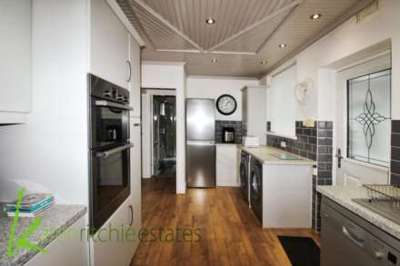 Meads Grove, Farnworth, Image 8