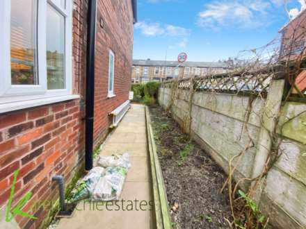 Chorley Old Road, Heaton, Image 15