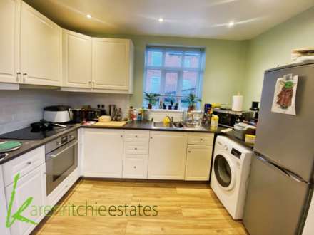 Chorley Old Road, Heaton, Image 4