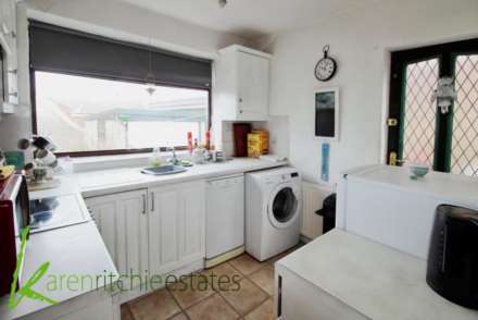 Links Road, Harwood, Image 5