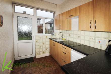 Maple Avenue, BL1 6DQ, Image 5