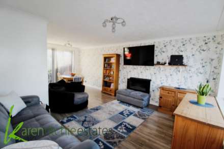 Barnston Close, Astley Bridge, Image 2