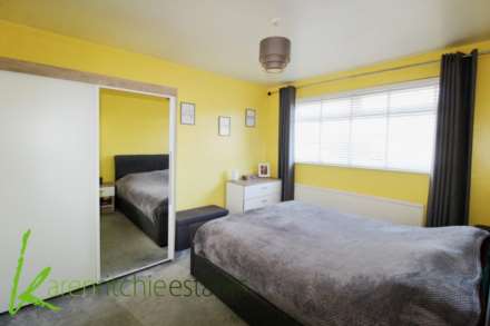 Barnston Close, Astley Bridge, Image 6