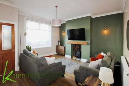 Third Avenue, Heaton, Image 2