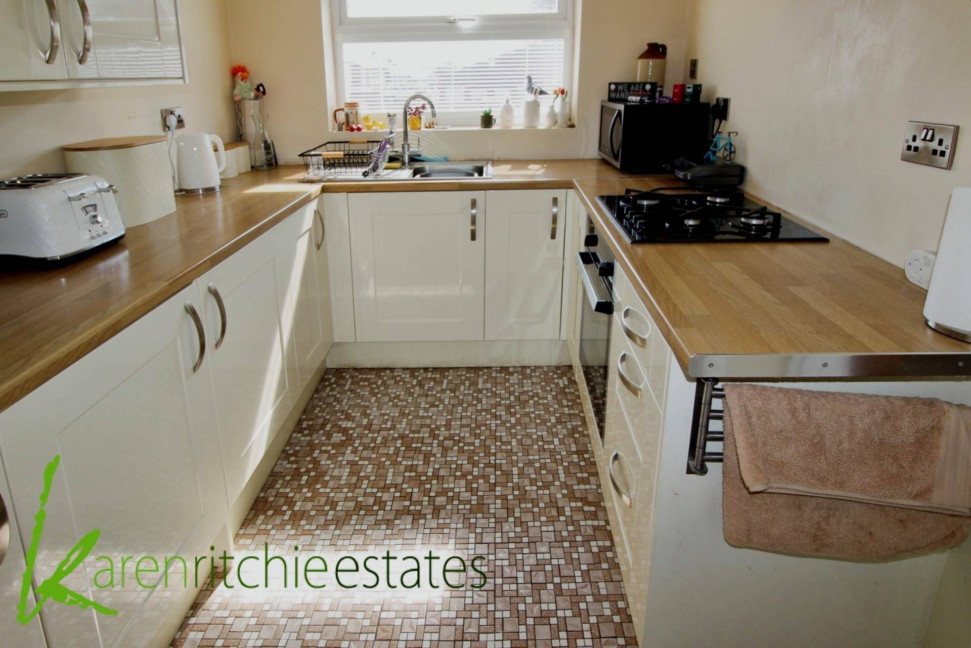 Brighton Avenue, Heaton, Image 8