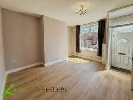 Second Avenue, Bolton, Image 3