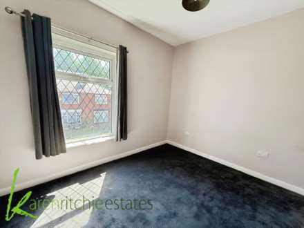Second Avenue, Bolton, Image 5
