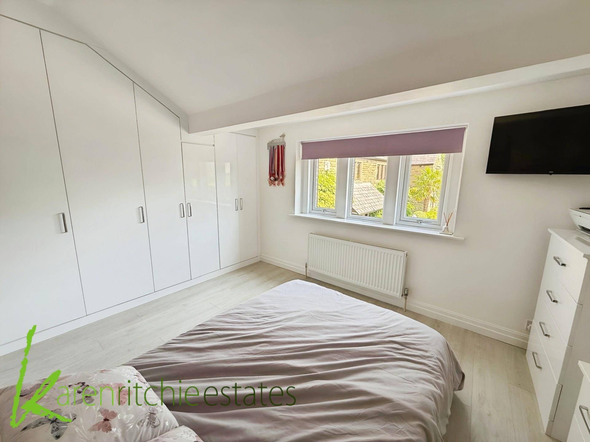 The Barn, Hollinhurst Drive, Image 16
