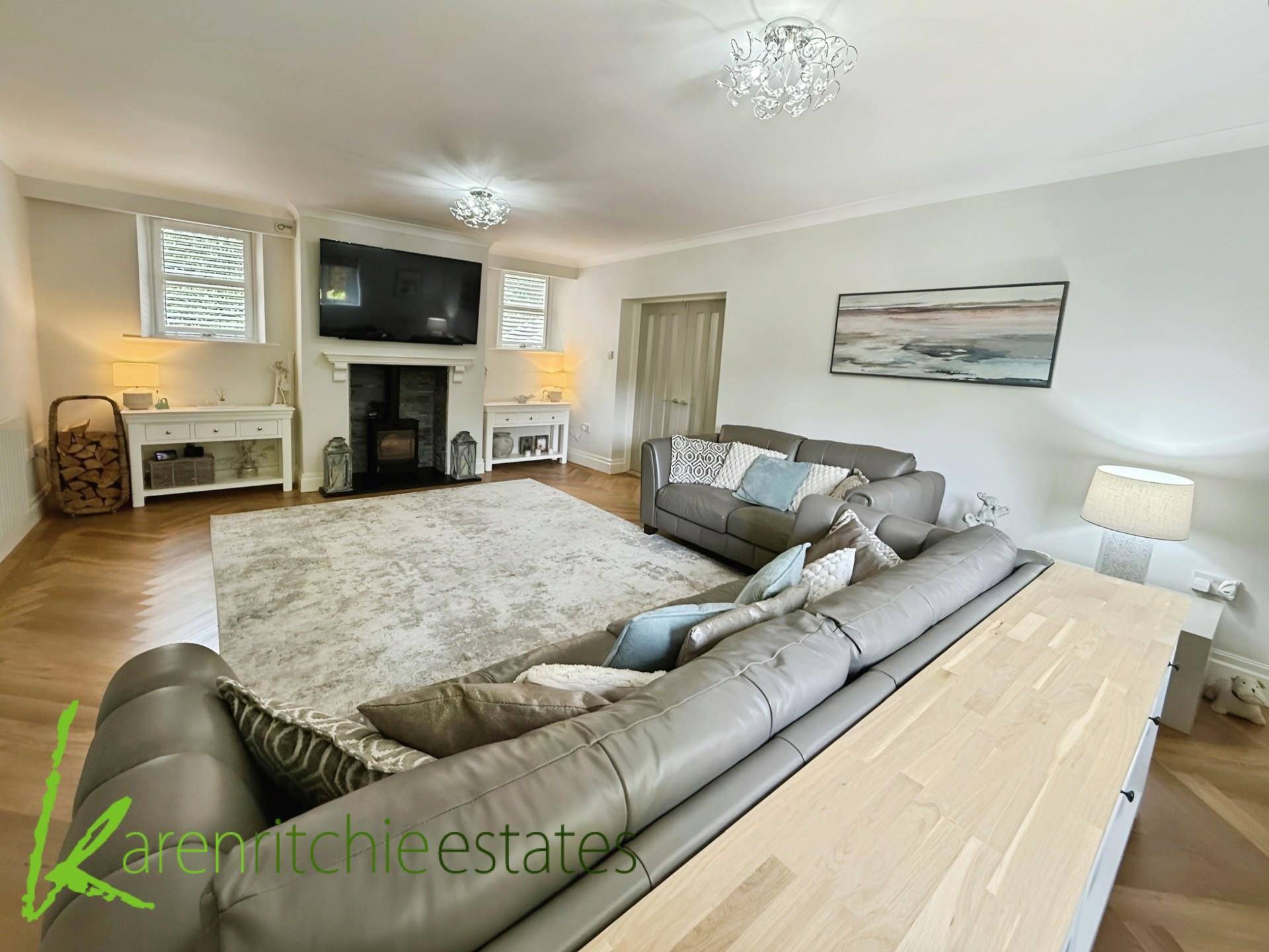 The Barn, Hollinhurst Drive, Image 2