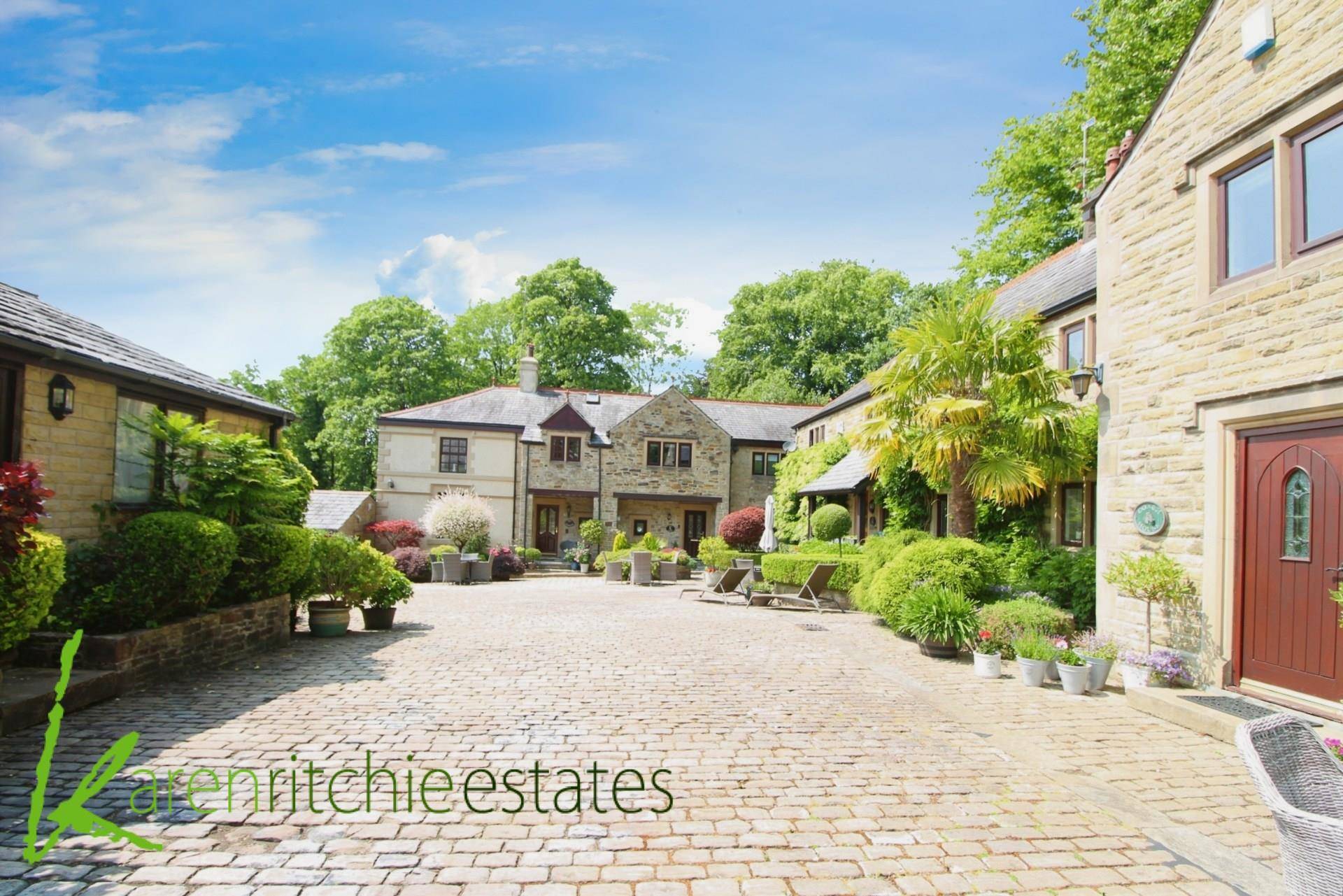 The Barn, Hollinhurst Drive, Image 22