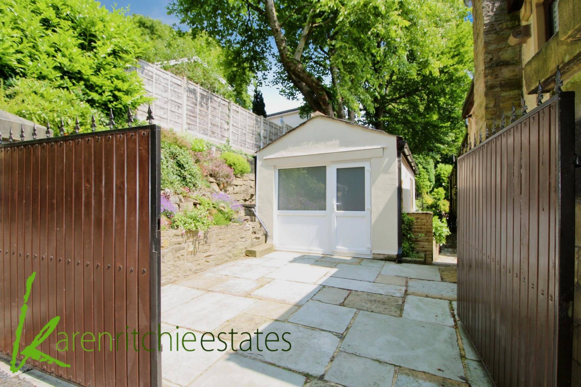 The Barn, Hollinhurst Drive, Image 24