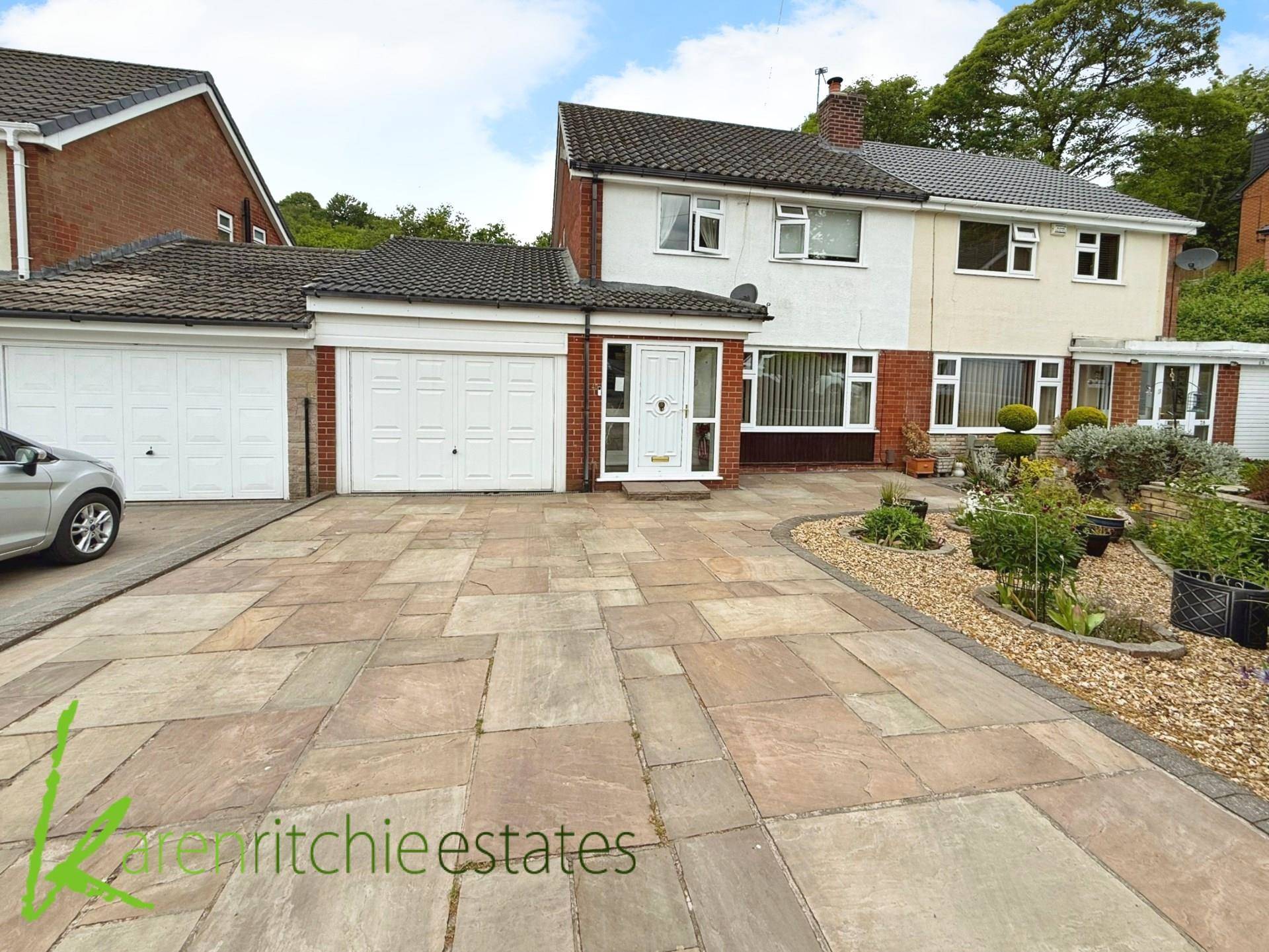 Thorns Close, Astley Bridge, Image 1