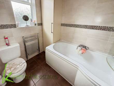 Thorns Close, Astley Bridge, Image 12