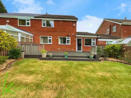 Thorns Close, Astley Bridge, Image 14