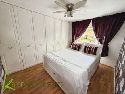 Thorns Close, Astley Bridge, Image 7