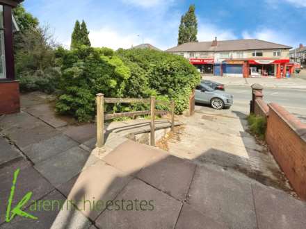 Bury Road, Breightmet, Image 13