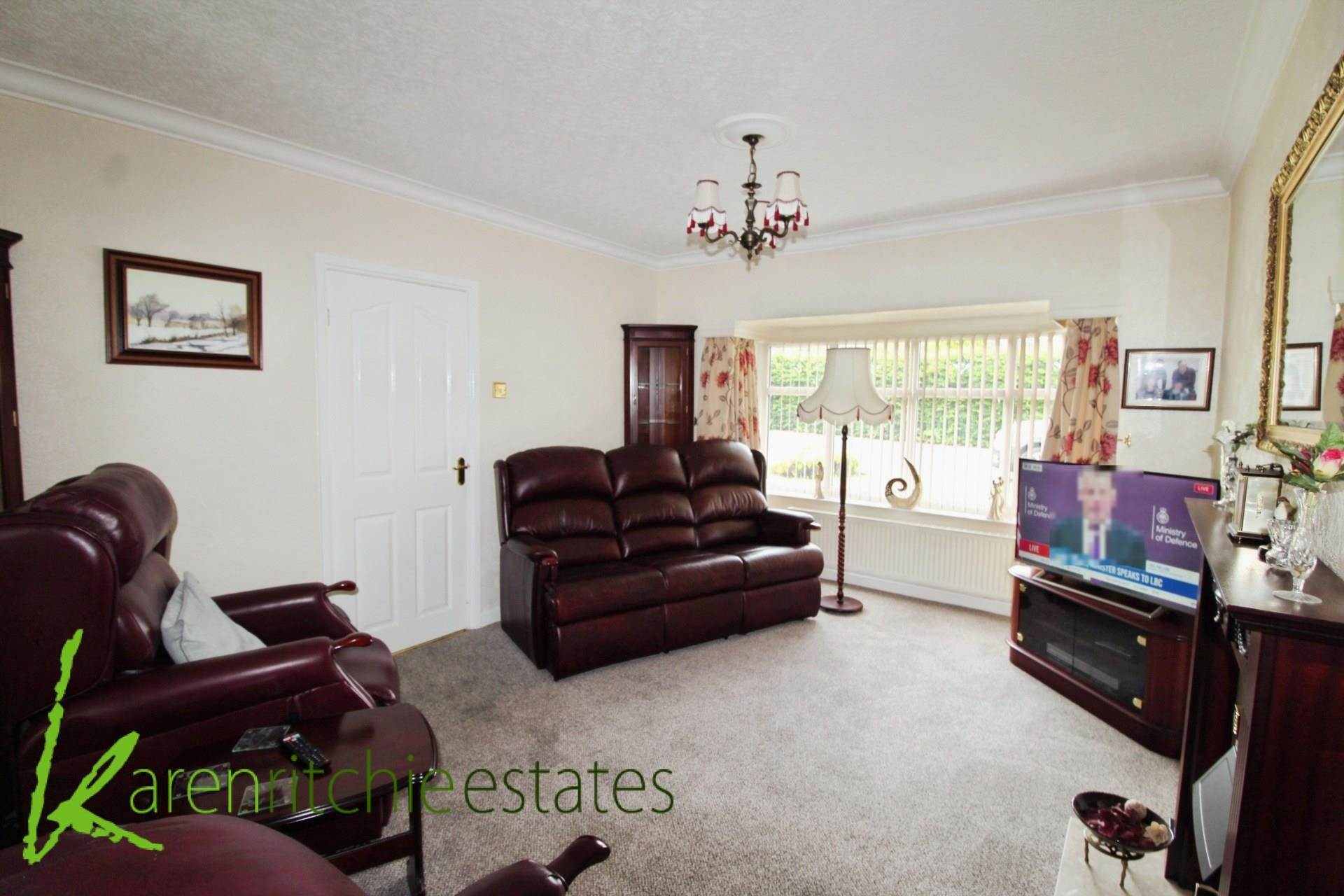 Longridge Crescent, Bolton, Image 3