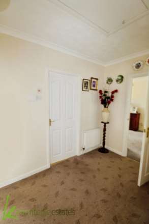 Longridge Crescent, Bolton, Image 10