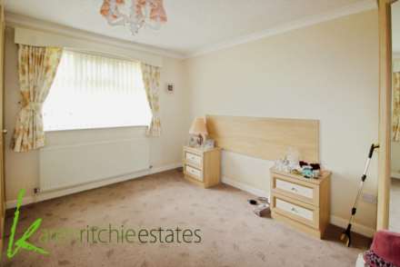 Longridge Crescent, Bolton, Image 11