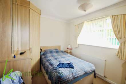 Longridge Crescent, Bolton, Image 13