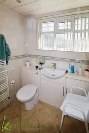 Longridge Crescent, Bolton, Image 16