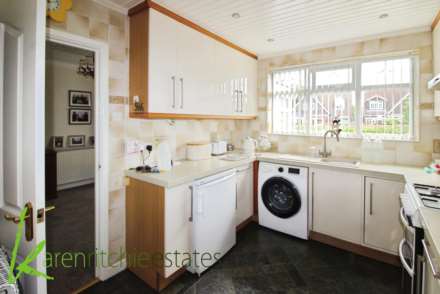 Longridge Crescent, Bolton, Image 7