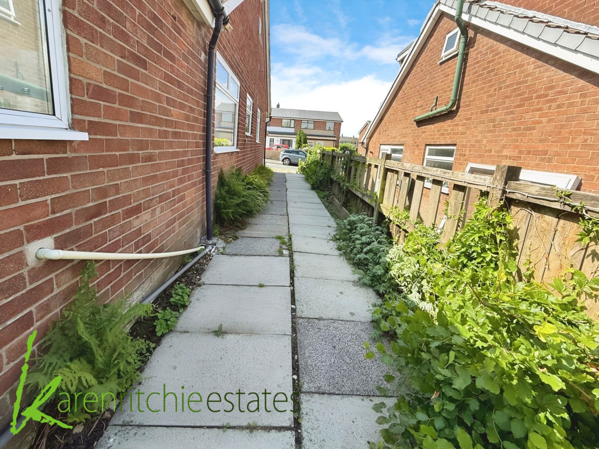 Ferndown Road, Harwood, Image 14