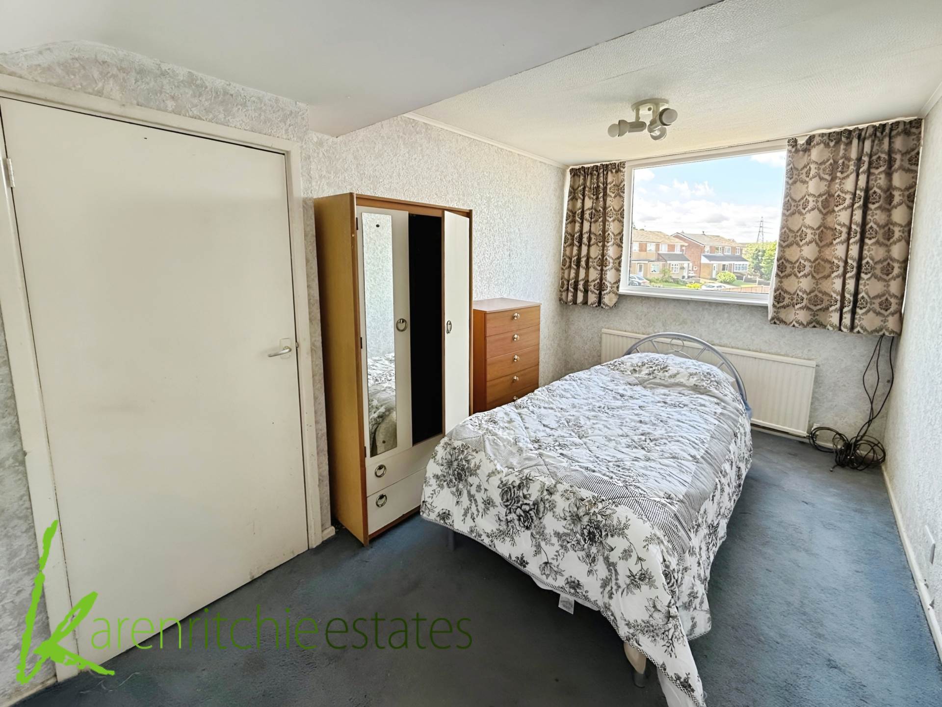 Ferndown Road, Harwood, Image 9