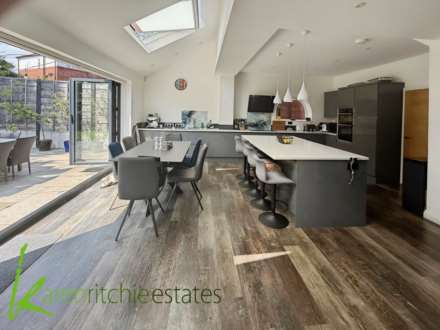 Somerdale Avenue, Heaton, Image 2