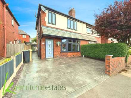 Tenby Avenue, Heaton