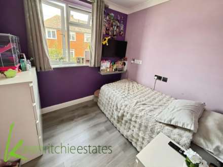 Tenby Avenue, Heaton, Image 13