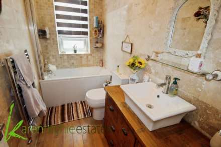 Merlin Grove, Bolton, Image 14