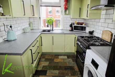 Merlin Grove, Bolton, Image 7