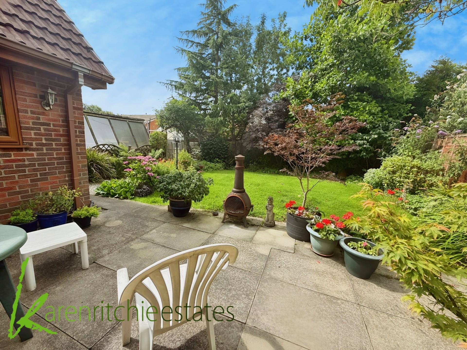 Springwater Close, Bolton, Image 18