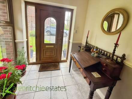 Springwater Close, Bolton, Image 4