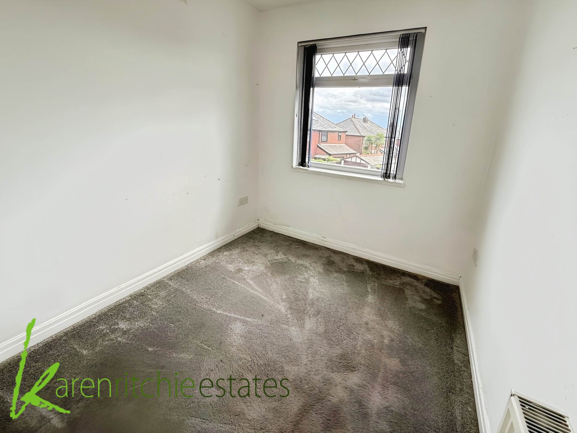 Lowndes Street, Heaton, Image 10