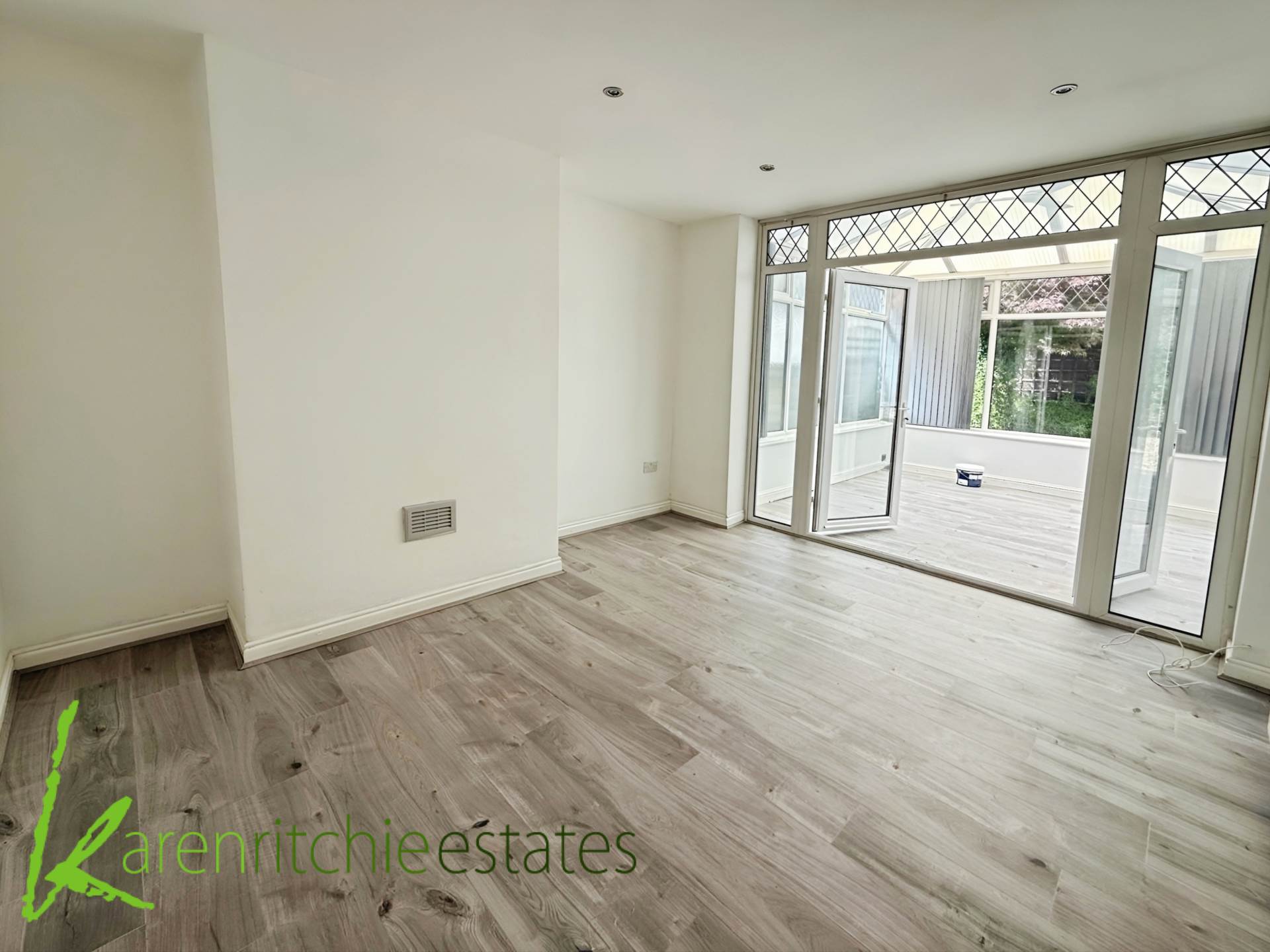 Lowndes Street, Heaton, Image 3