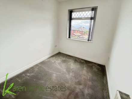 Lowndes Street, Heaton, Image 10