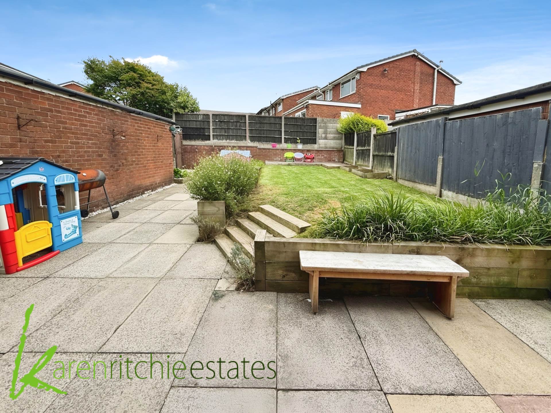 South Drive, Harwood, Image 13
