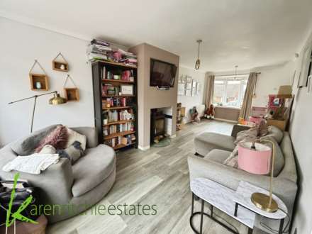 South Drive, Harwood, Image 3