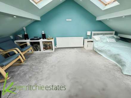 Meads Grove, Farnworth, Image 13