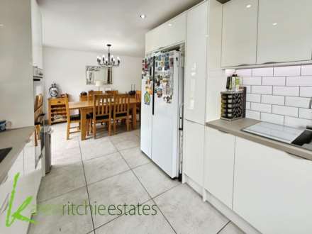 Meads Grove, Farnworth, Image 3