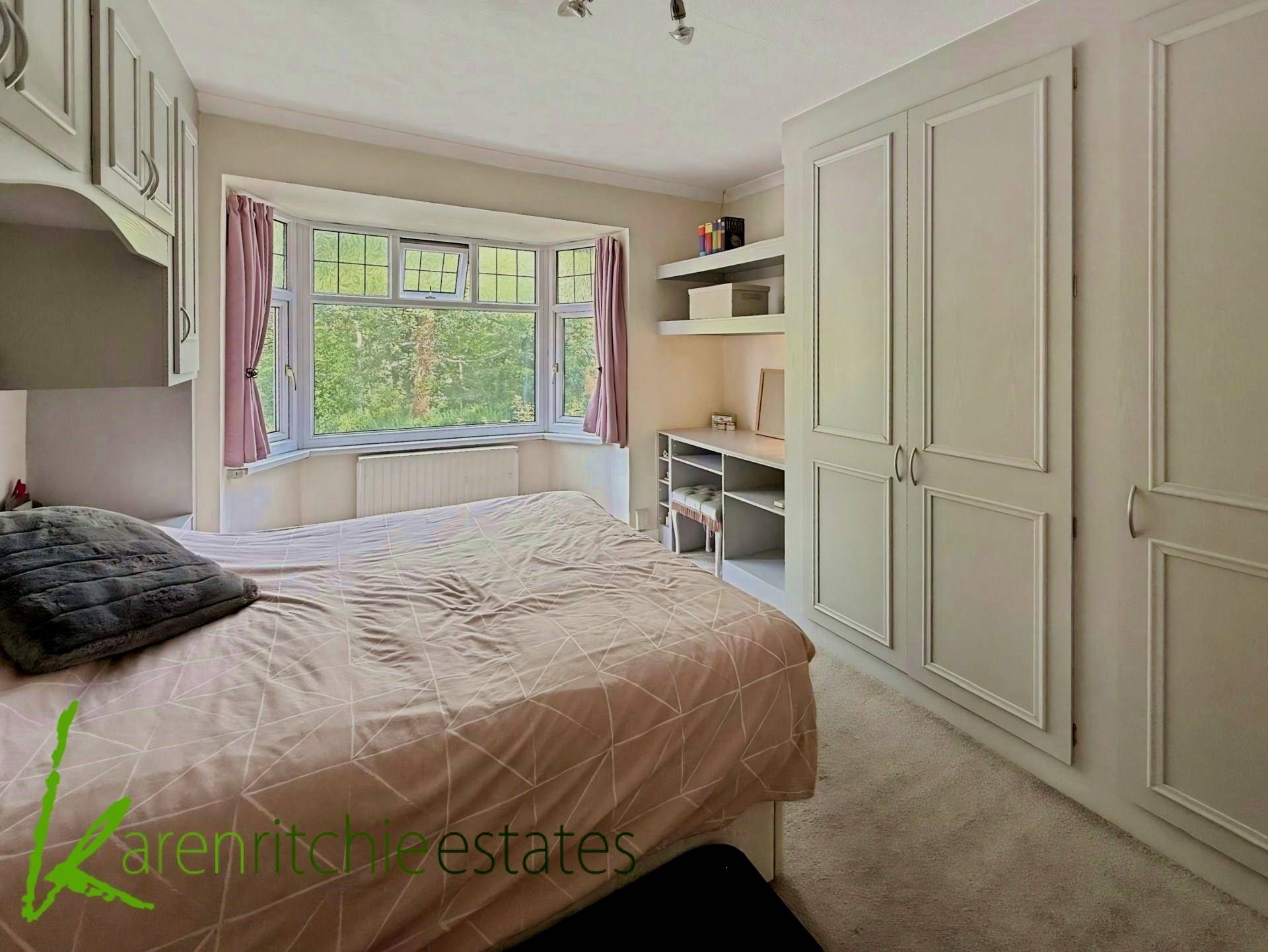Tudor Avenue, Heaton, Image 15