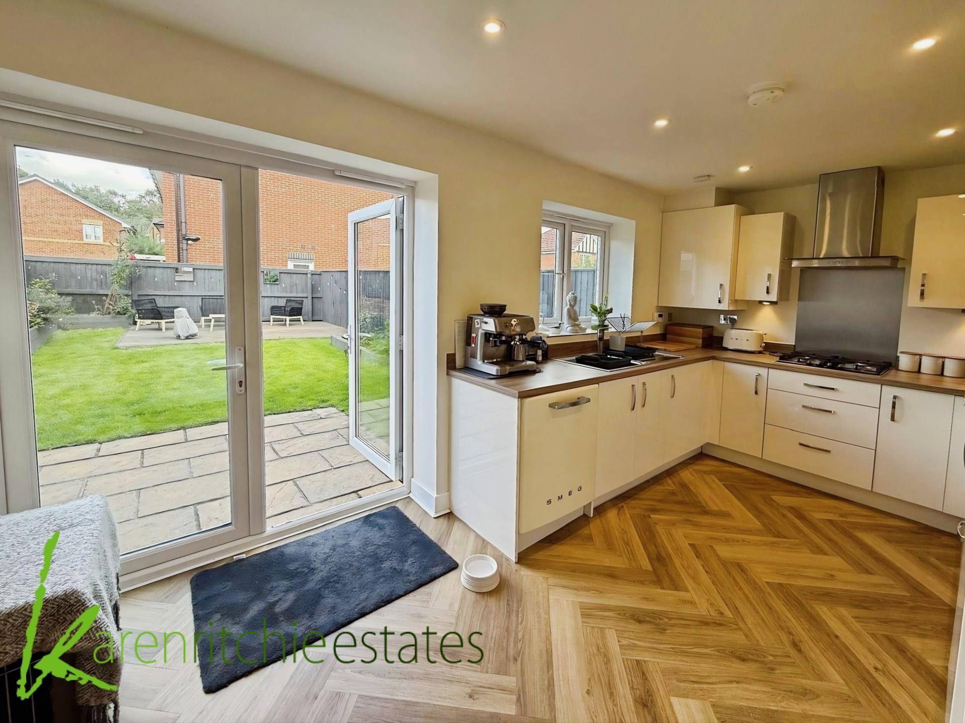 College Drive, Horwich, Image 7