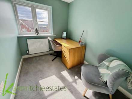 College Drive, Horwich, Image 13