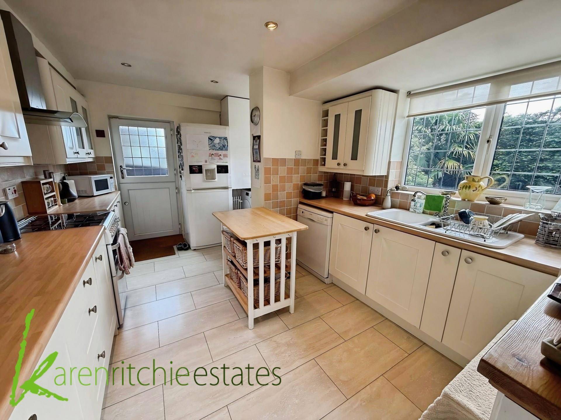Cringle Close, Bolton, Image 3