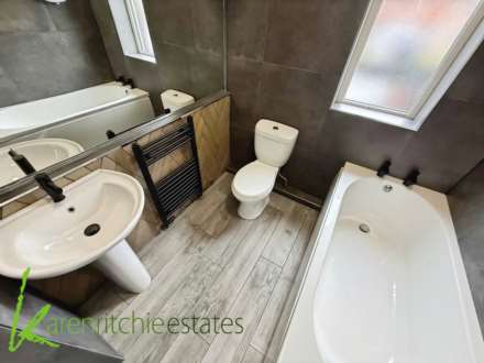 Wigan Road, Bolton, Image 10