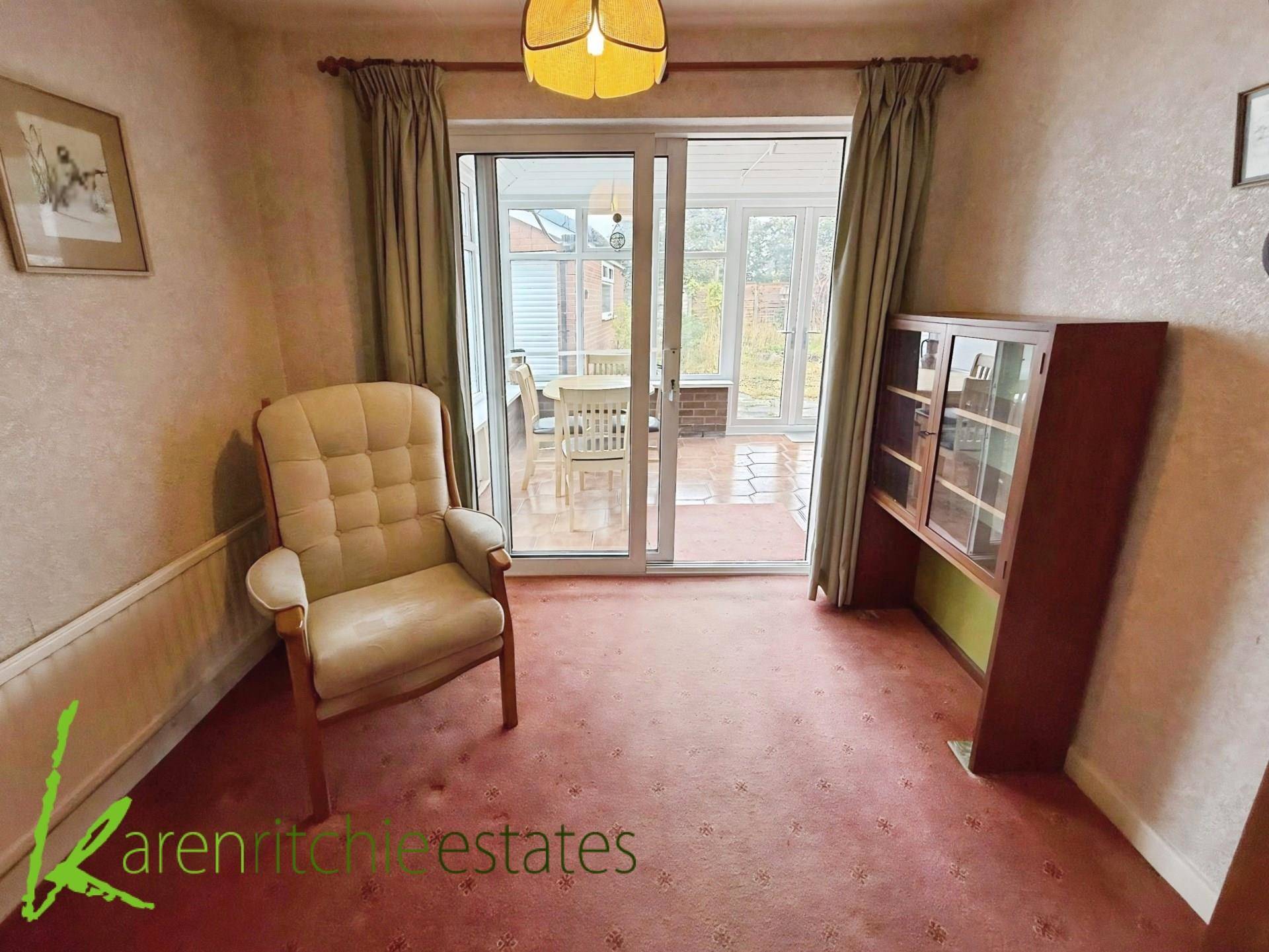 Thornham Drive, Bolton, Image 4