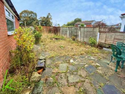 Thornham Drive, Bolton, Image 12