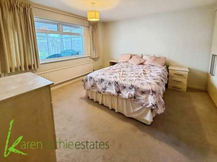 Thornham Drive, Bolton, Image 8